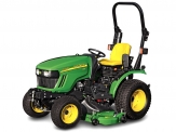 Kompaktní traktor John Deere 2320