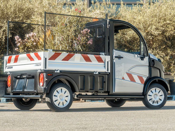 Užitkové vozidlo Aixam e-Truck sklopná korba