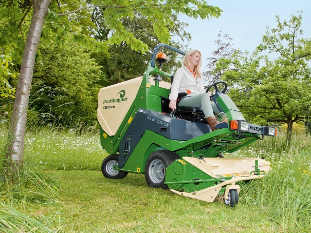 Univerzální stroj pro údržbu zeleně Amazone Profihopper