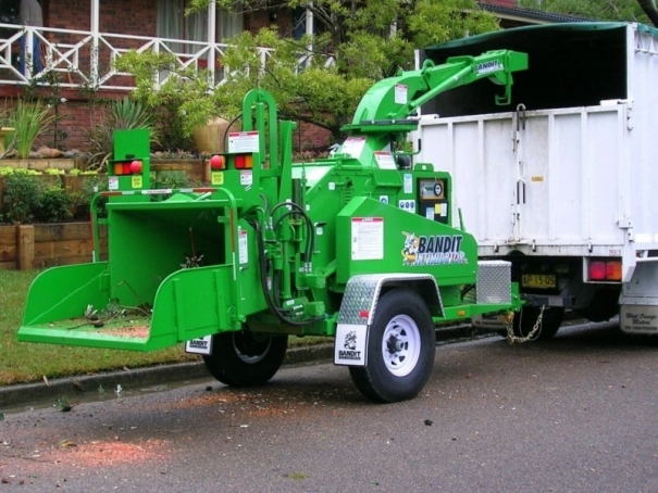 Štěpkovač Bandit Model 1390 XP