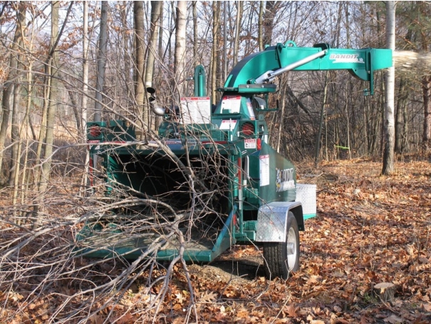 Štěpkovač Bandit Model 1390 XP