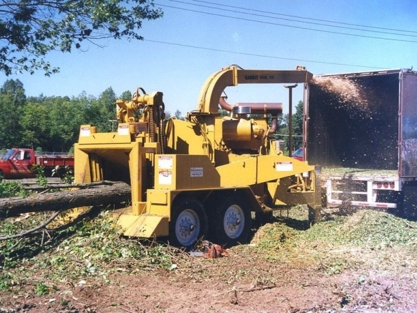 Biomasový štěpkovač celých stromů Bandit Model 1900