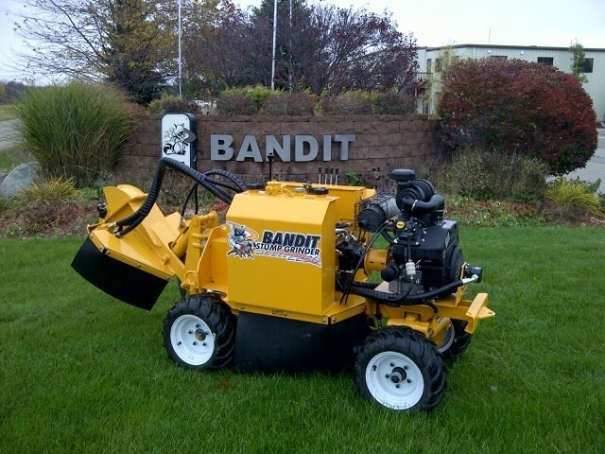 Pařezová fréza Bandit Model 2250