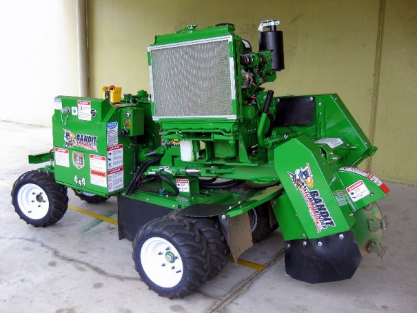 Pařezová fréza Bandit Model 2450