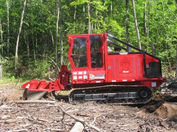 Lesní fréza Bandit Model 4000