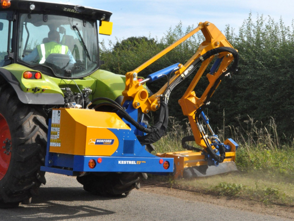 Příkopové rameno Bomford Turner Kestrel Evo 'E'