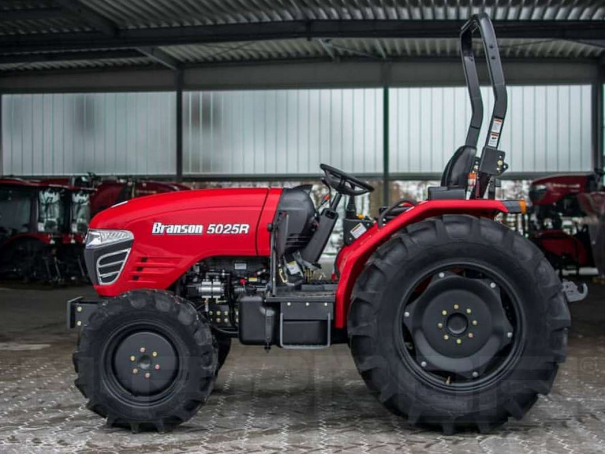 Traktory Branson řada 25R