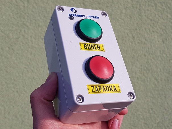 Lanový naviják Bystroň 4T za traktor s dálkovým ovládáním