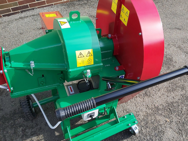 Špalíkovač Bystroň Pirana Longa s elektromotorem 4 kW