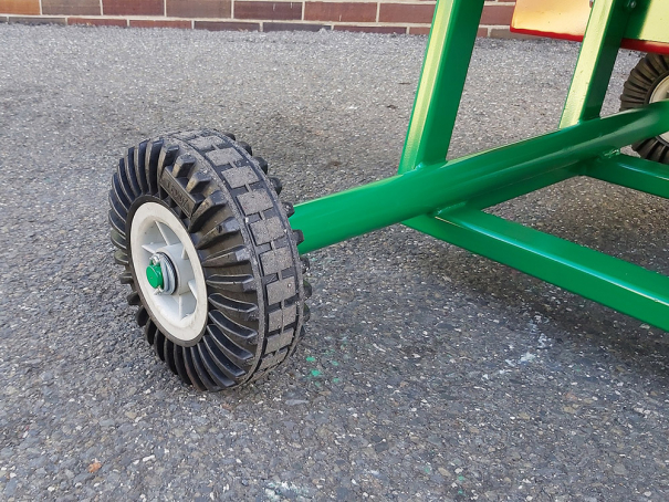 Špalíkovač Bystroň Pirana Longa se spalovacím motorem 14 HP