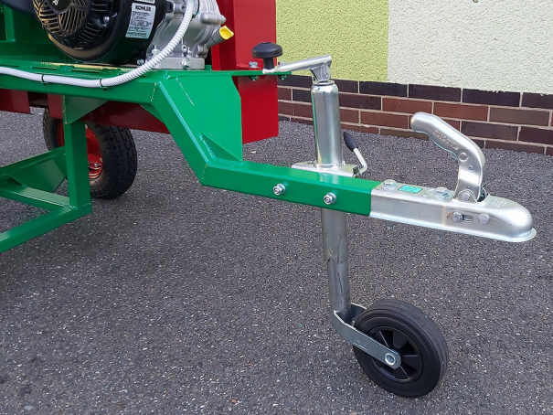 Štěpkovač Bystroň Pirana se spalovacím motorem 14 HP kola 410x100