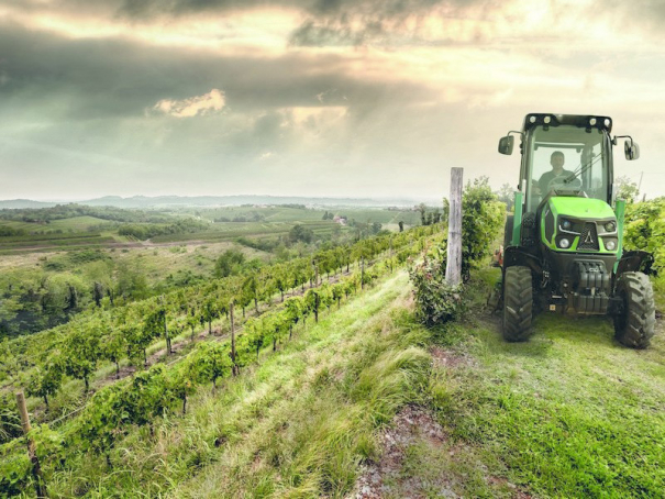Speciální traktory Deutz-Fahr 5DS / DV / DF TTV