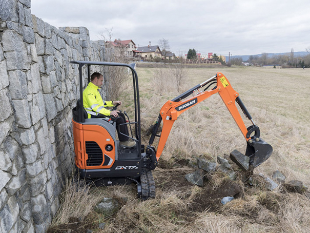 Kompaktní rypadla Doosan DX10Z - DX35Z