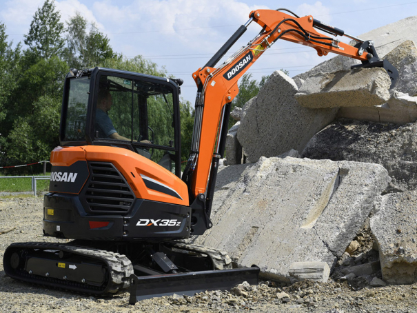 Kompaktní rypadla Doosan DX10Z - DX35Z