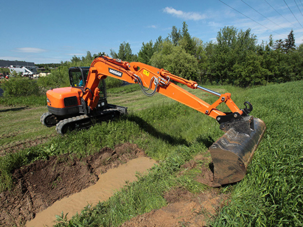 Kompaktní rypadla Doosan DX62R-3 - DX85R-3