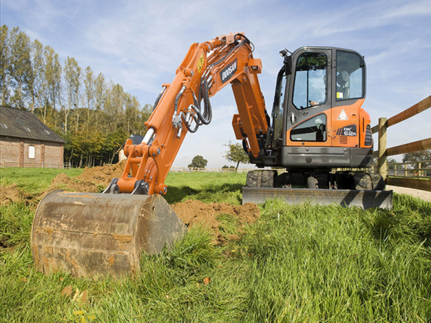 Kompaktní rypadla Doosan DX62R-3 - DX85R-3