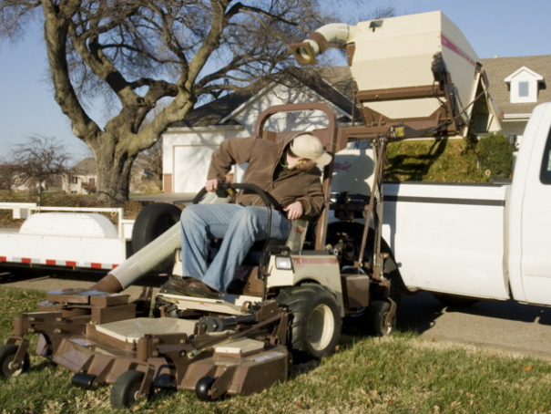 Sekačka Grasshopper FrontMount 700 Series