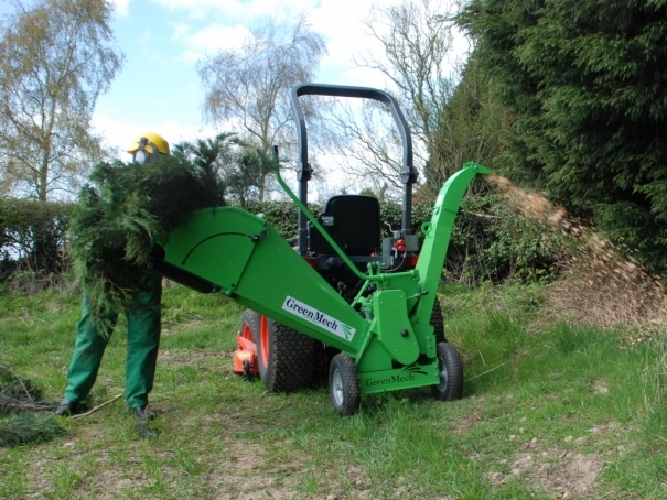 Štěpkovač GreenMech CS 100 TMP