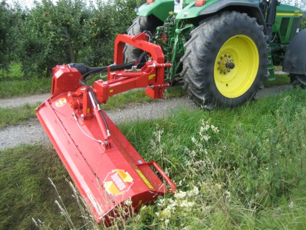 Stranový kladívkový mulčovač Humus SP těžké provedení