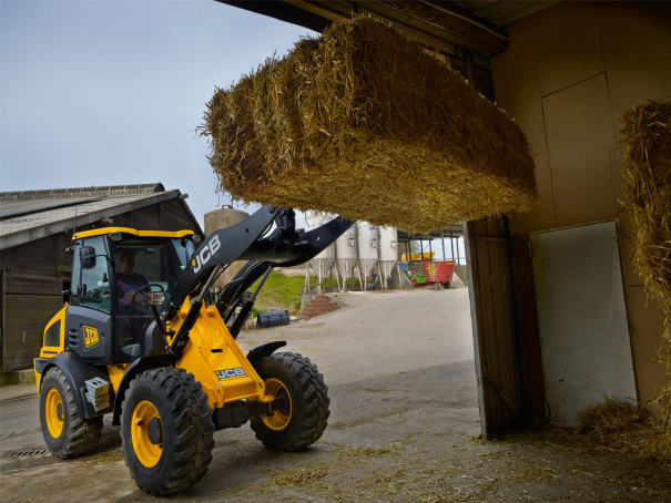 JCB 407 Agri