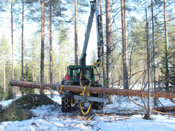 Traktorový procesor Kesla LF40e