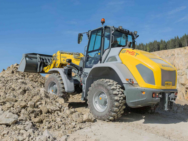 Teleskopický nakladač Kramer 8145T