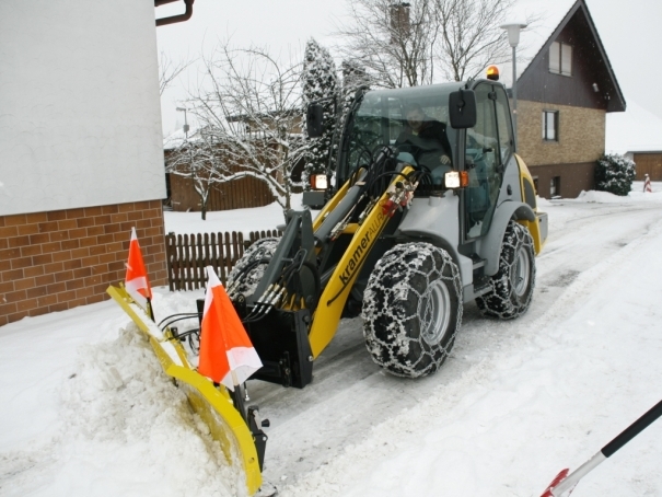 Univerzální nakladač Kramer Allrad 480