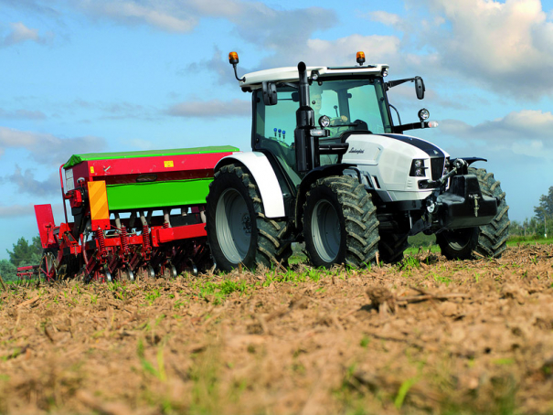 Zemědělský traktor Lamborghini Strike