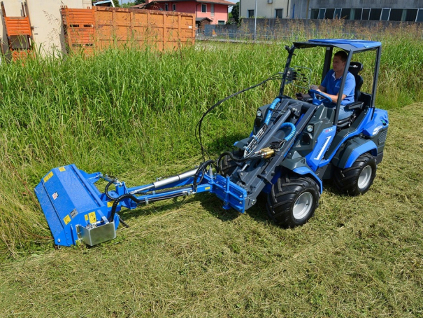 Univerzální nakladač MultiOne řada 6