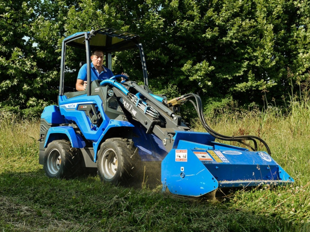 Univerzální nakladač MultiOne řada 6