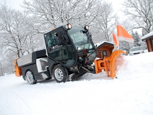 Komunální stroj Nilfisk City Ranger 3500