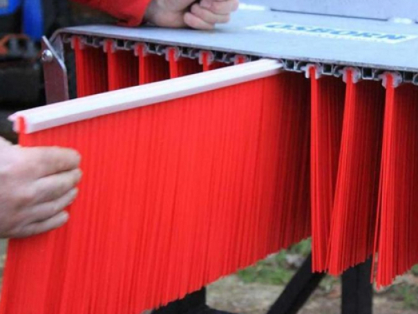 Univerzální zametací zařízení Osborn Broomate