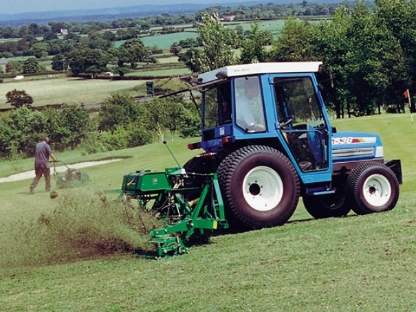 Vřetenová sekačka Ransomes Mounted Hydraulic 5 (15)