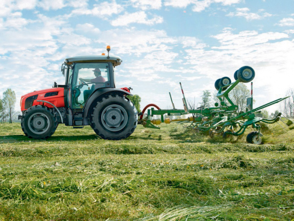 Zemědělský traktor Same Explorer