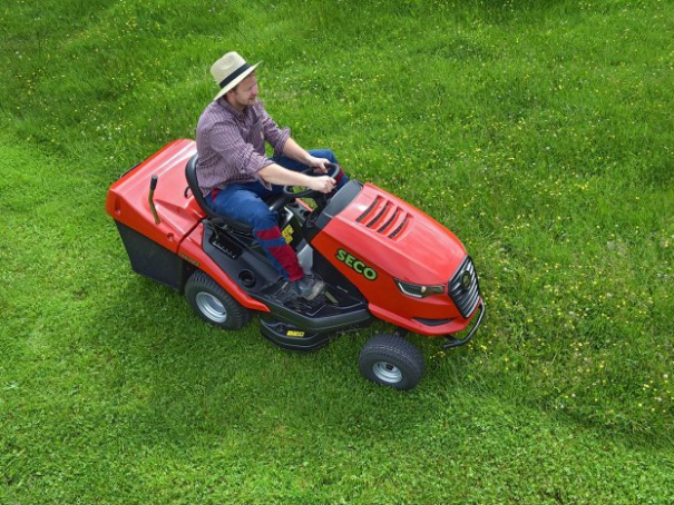 Žací traktor Seco Challenge