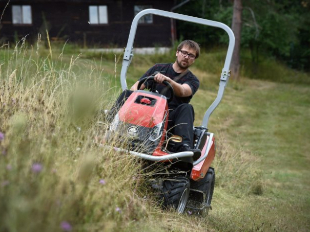 Žací stroj Seco Goliath