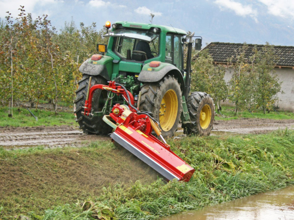 Svahový mulčovač Seppi M. SMO avs