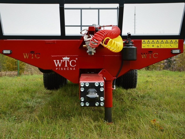 Traktorový přepravník balíků WTC PLT 10 N