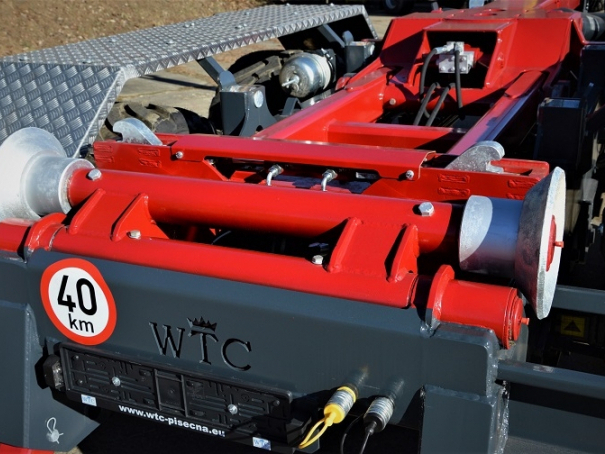 Traktorový nosič kontejnerů WTC PORTÝR 14