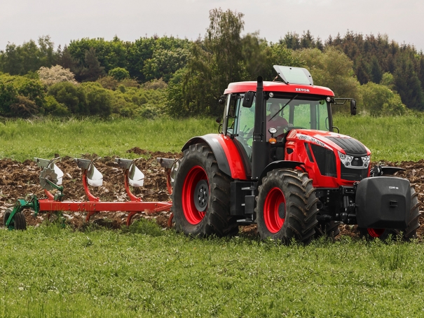 Traktor Zetor Crystal