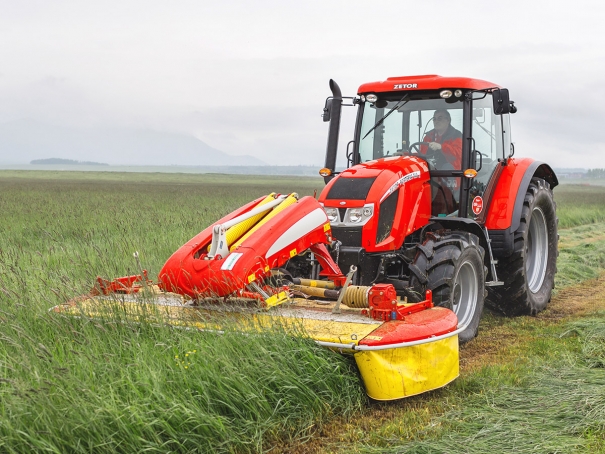 Traktor Zetor Forterra