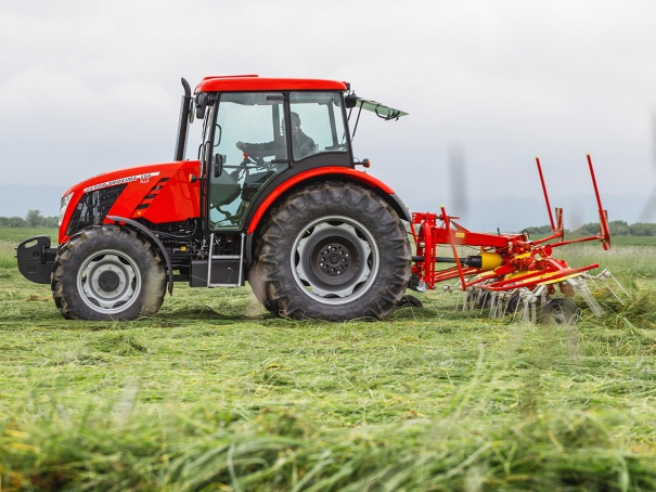 Traktor Zetor Proxima Plus