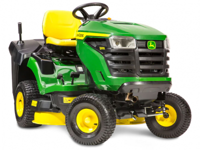 Zahradní traktor John Deere X147R