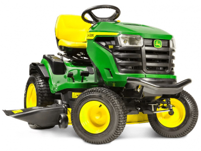 Zahradní traktor John Deere X167