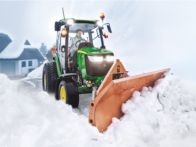 Před zimou se vyplatí pořídit rovnou celou sestavu pro zimní údržbu v rámci akce „SnowFox“.