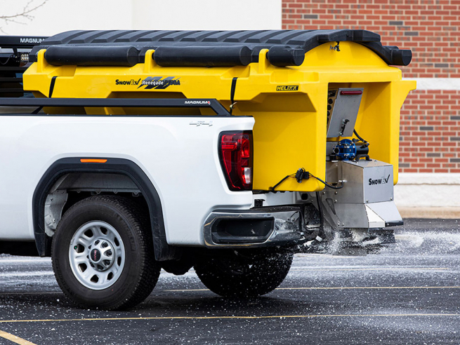 Špičkové rozmetadlo SnowEx Renegade P150A