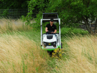 Traktorová sekačka Etesia Buffalo 124 HVHP