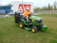 john_deere_x950r.jpg