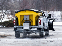 Špičkové rozmetadlo SnowEx Renegade P150A