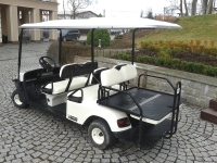 Elektrotruck E-Z-GO a Cushman - přeborníci v lehké váze